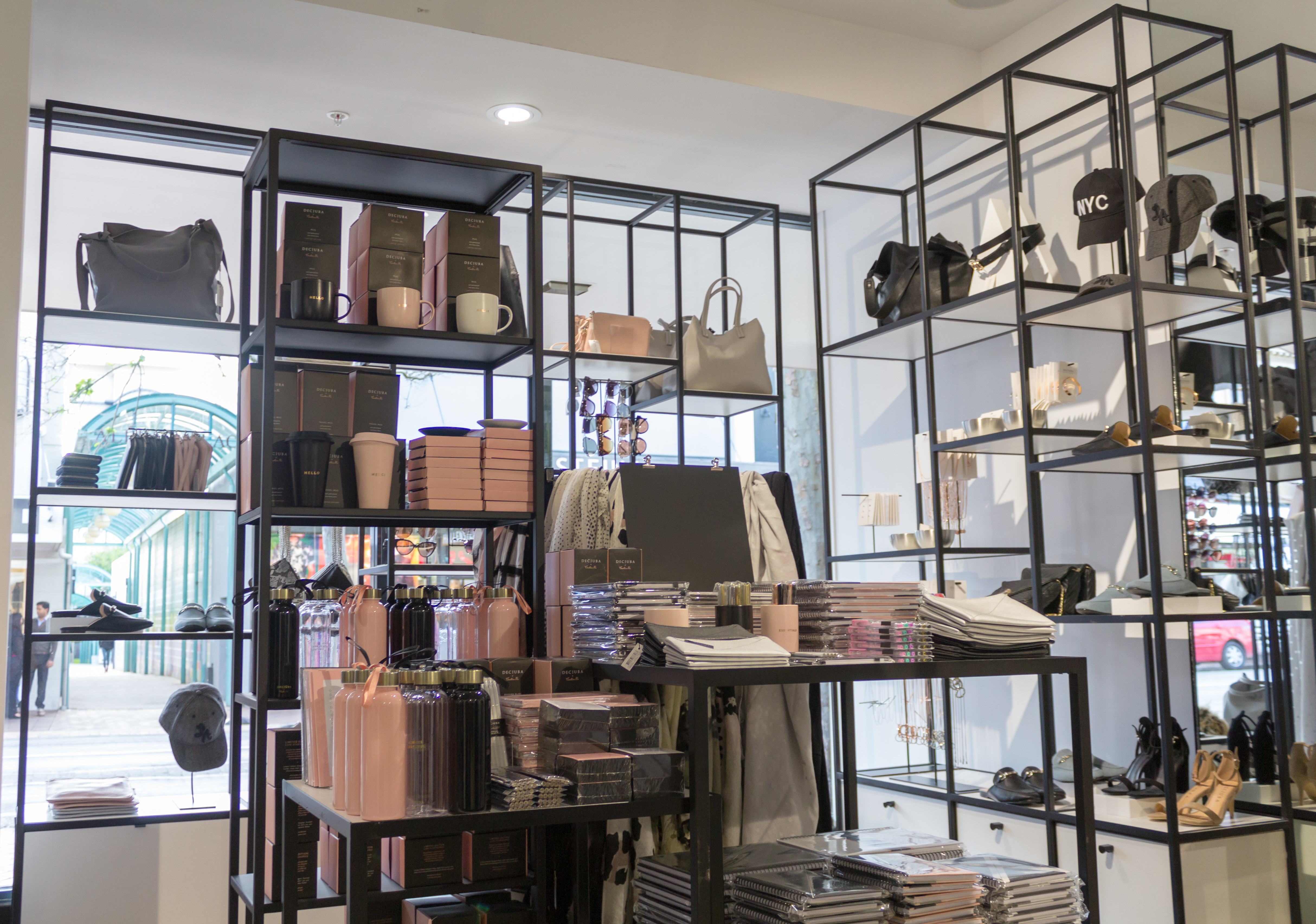 dunedin shopfit out retail shopfitting new zealand (1)