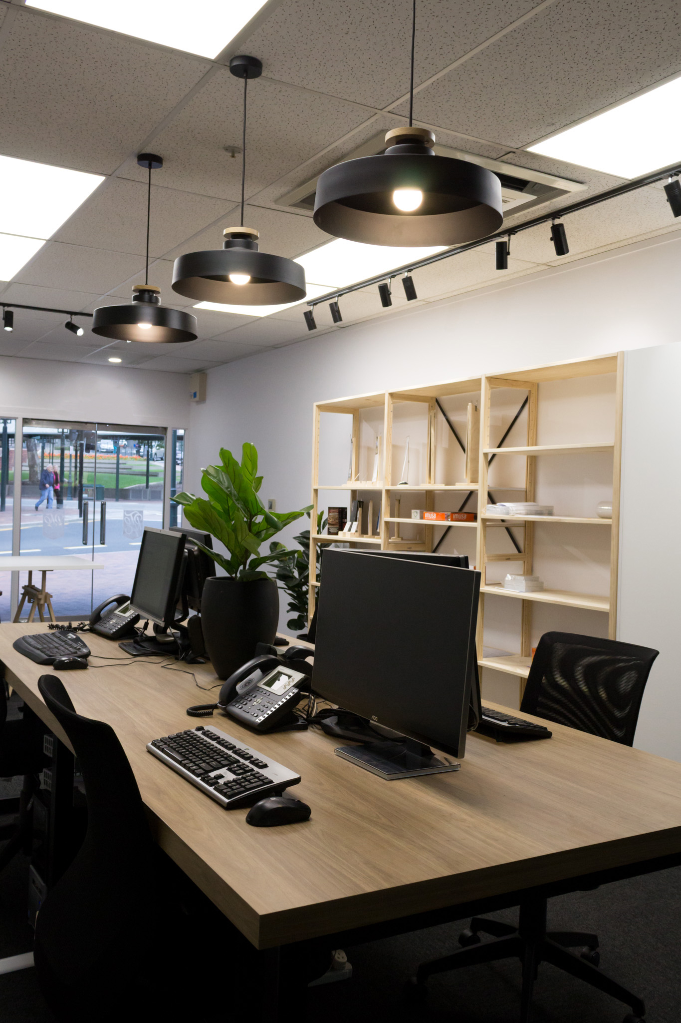 collaborative workspace at ezyprint dunedin