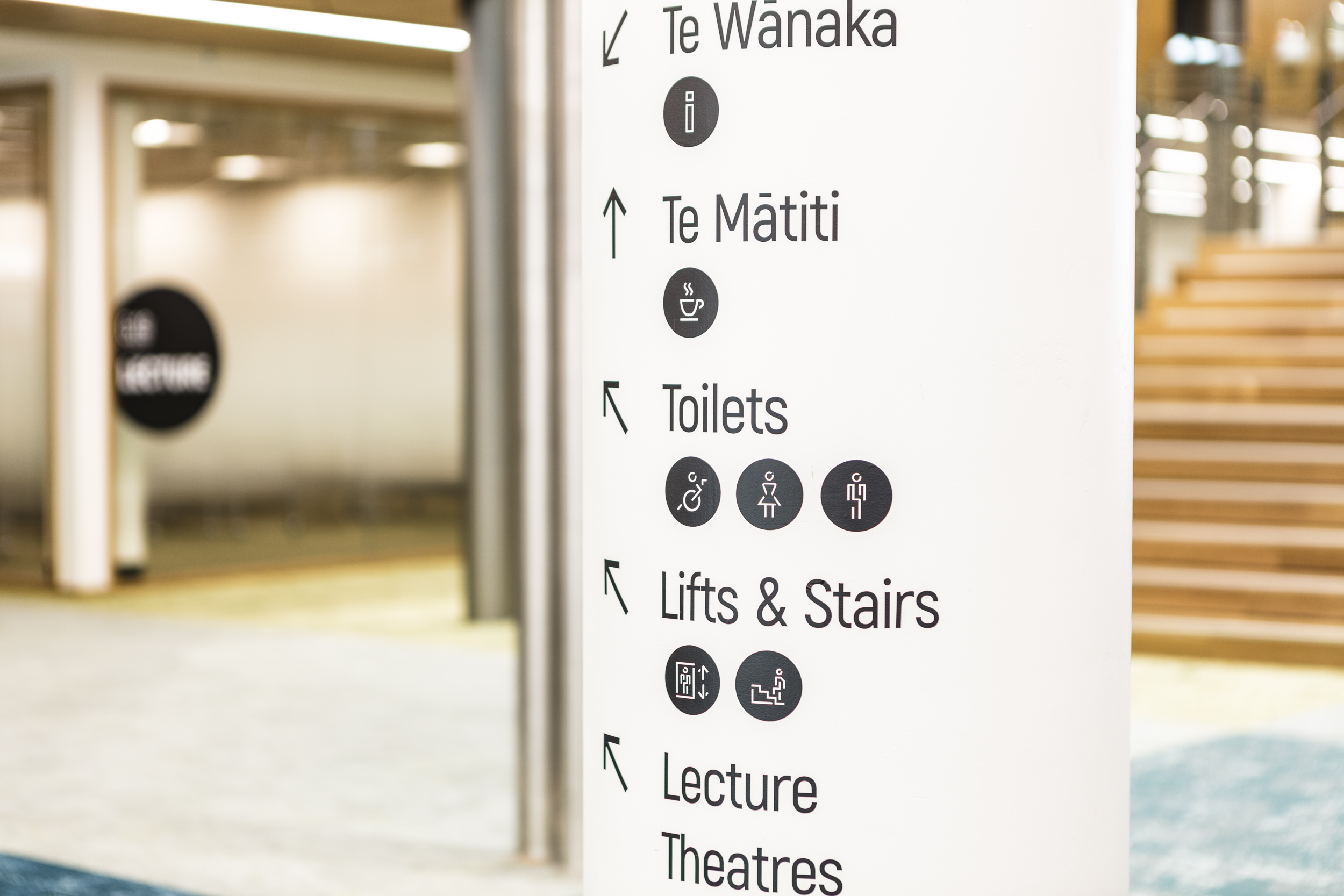 digitally printed directional signage at the otago business school thumbnail