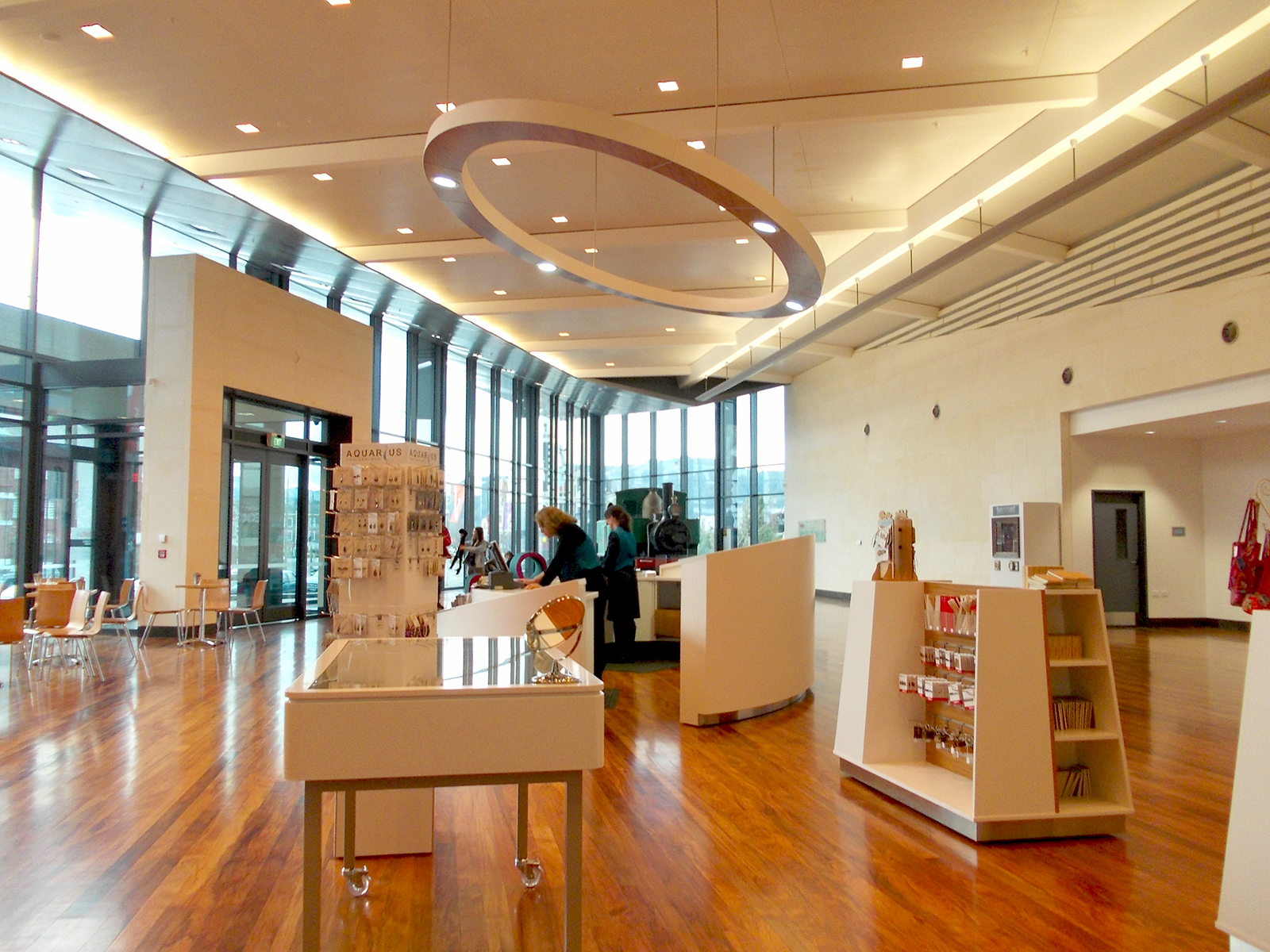 Toitu dunedin museum retail