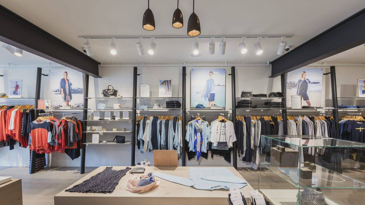 Wanaka store fitout completed by Miller Creative (1)